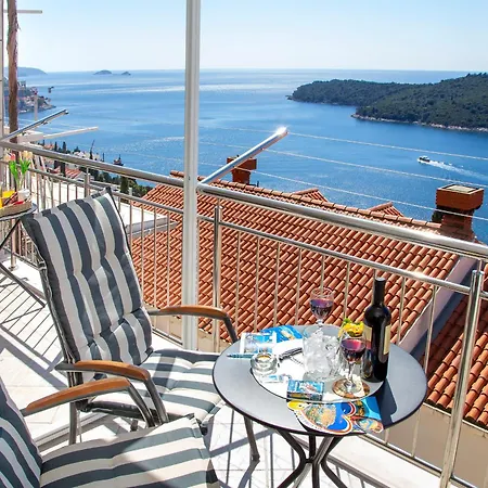 Superb View Apartment