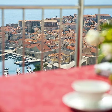 Apartment Superb View